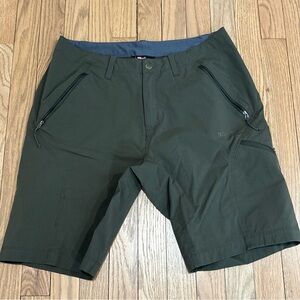 Sherpa Adventure Gear Men’s Shorts Stretch Zip Pockets Hiking Cargo Size 32